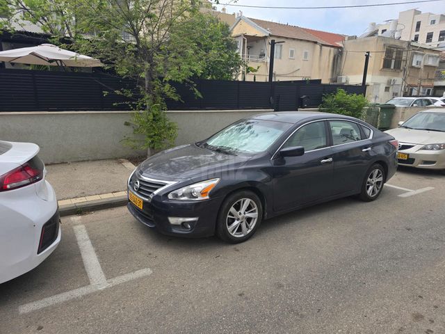 מודעת רכב ניסאן אלטימה
