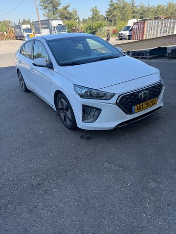 מודעת רכב יונדאי איוניק