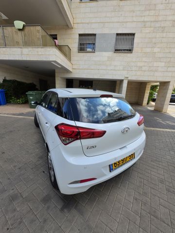 מודעת רכב יונדאי i20