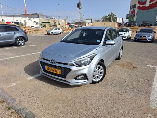 מודעת רכב יונדאי i20