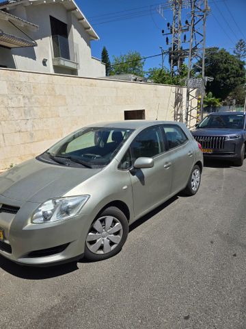 מודעת רכב טויוטה אוריס