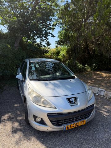 מודעת רכב פיג'ו 207