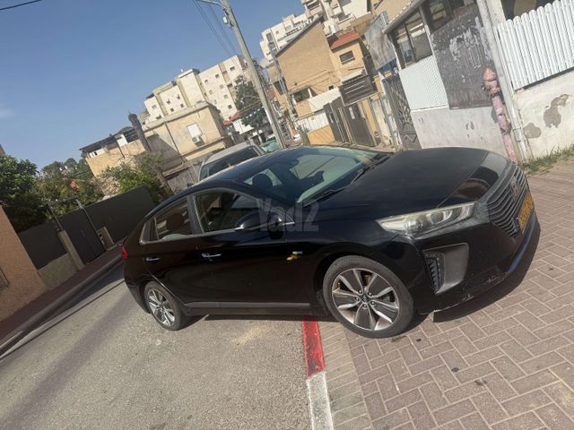 מודעת רכב יונדאי איוניק