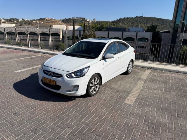 מודעת רכב יונדאי אקסנט i25