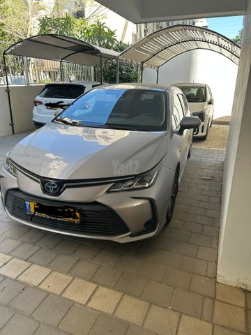 מודעת רכב טויוטה קורולה