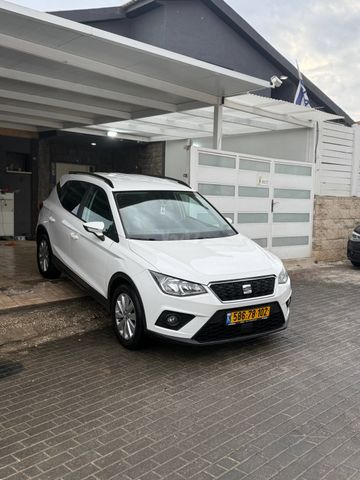 מודעת רכב סיאט ארונה