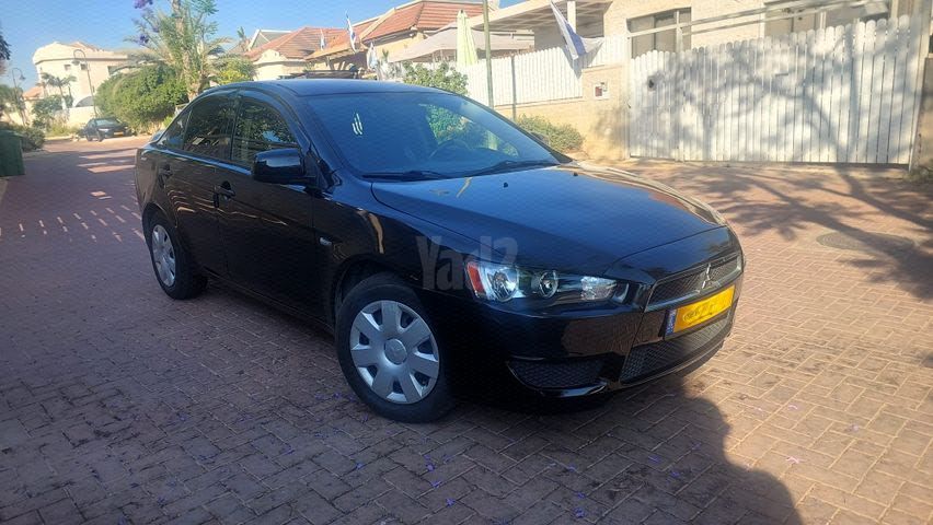 מודעת רכב מיצובישי לנסר