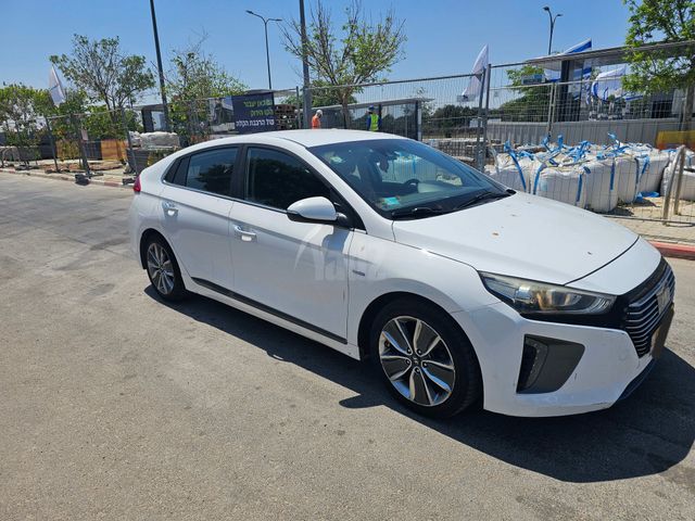 מודעת רכב יונדאי איוניק