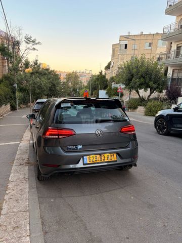 מודעת רכב פולקסווגן גולף