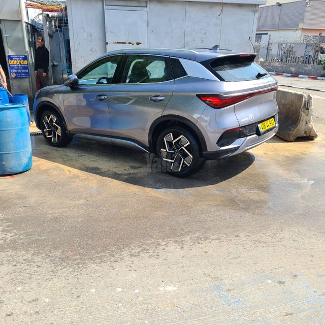 מודעת רכב בי.ווי.די אטו 3