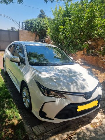 מודעת רכב טויוטה קורולה