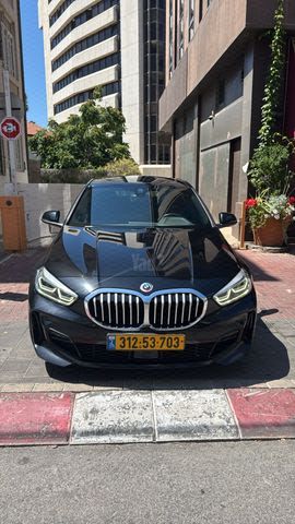מודעת רכב ב מ וו סדרה 1