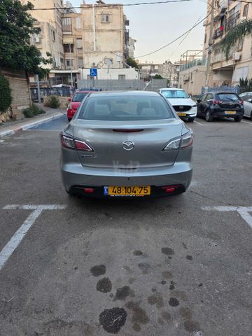 מודעת רכב מאזדה 3