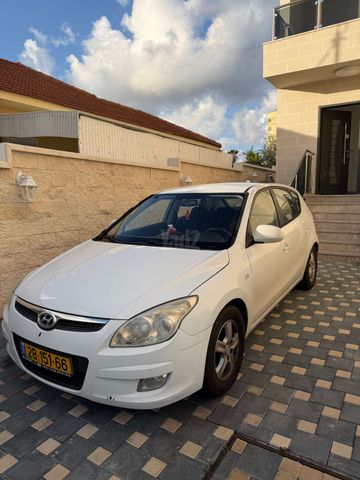 מודעת רכב יונדאי i30