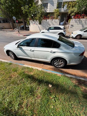 מודעת רכב פולקסווגן פאסאט