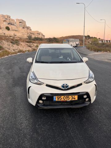 מודעת רכב טויוטה פריוס פלוס