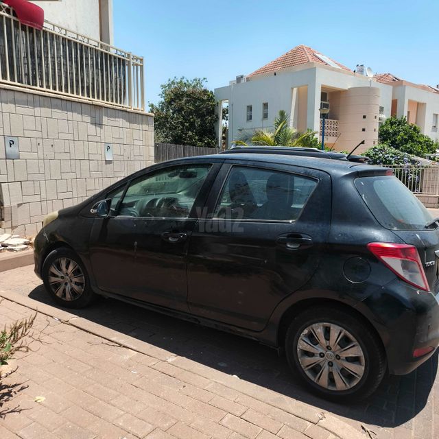 מודעת רכב טויוטה יאריס