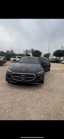 מודעת רכב מרצדס-בנץ E-class