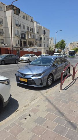 מודעת רכב טויוטה קורולה