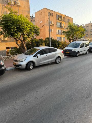מודעת רכב קיה ריו