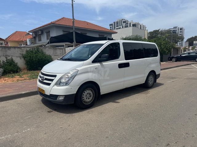 מודעת רכב יונדאי H-1 / i800
