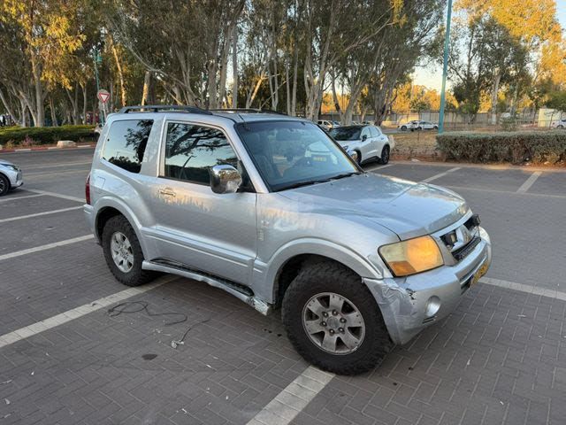 מודעת רכב מיצובישי פג'רו