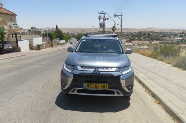 מודעת רכב מיצובישי אאוטלנדר