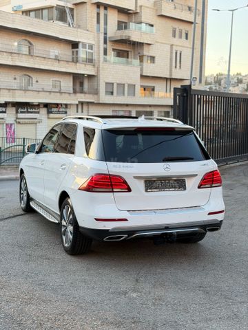 מודעת רכב מרצדס-בנץ GLE 2