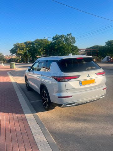 מודעת רכב מיצובישי אאוטלנדר