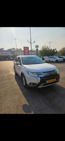 מודעת רכב מיצובישי אאוטלנדר
