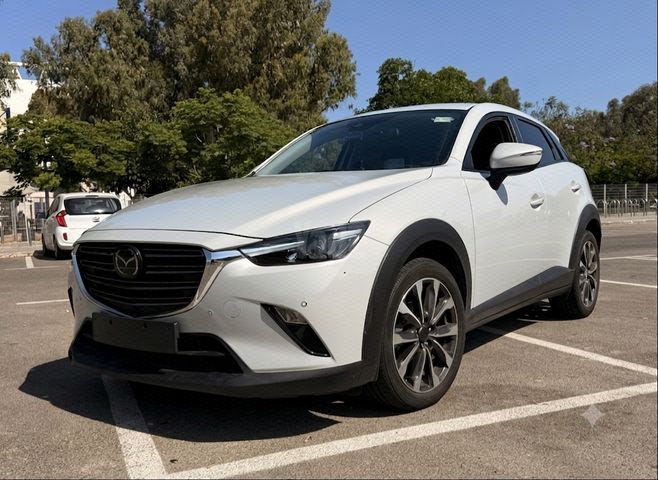 מודעת רכב מאזדה CX-3