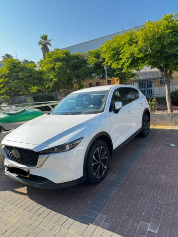מודעת רכב מאזדה CX-5