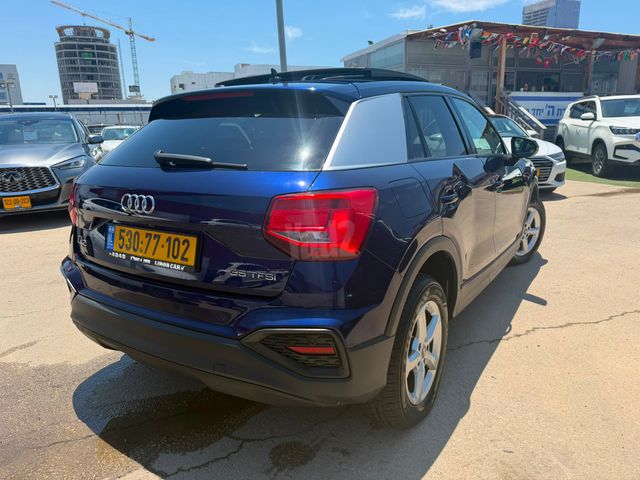 מודעת רכב אאודי Q2 2