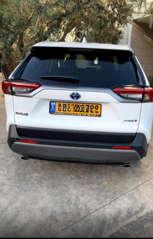 מודעת רכב טויוטה RAV4