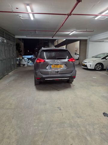 מודעת רכב ניסאן אקס טרייל