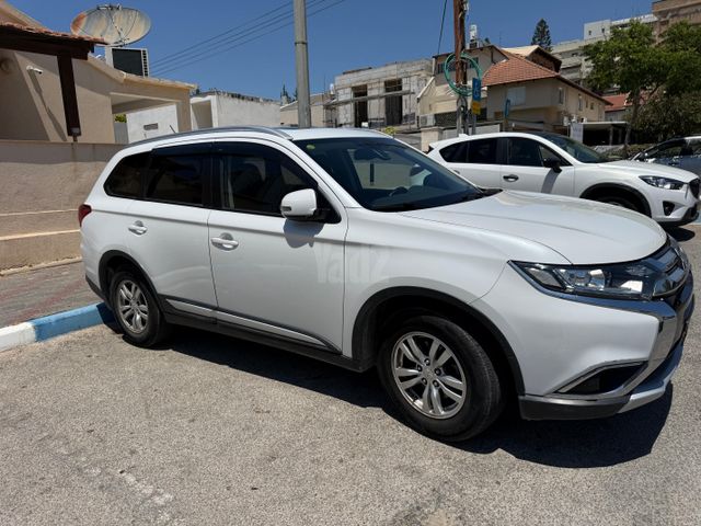 מודעת רכב מיצובישי אאוטלנדר
