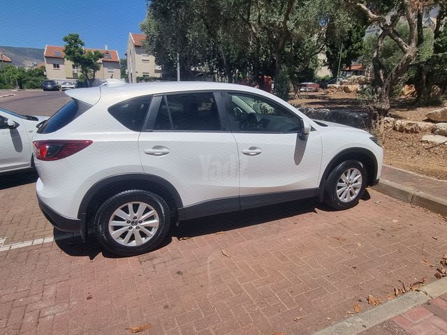 מודעת רכב מאזדה CX-5