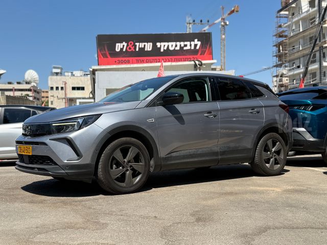 מודעת רכב אופל גרנדלנד