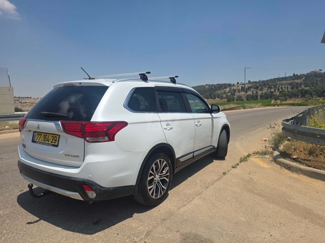 מודעת רכב מיצובישי אאוטלנדר
