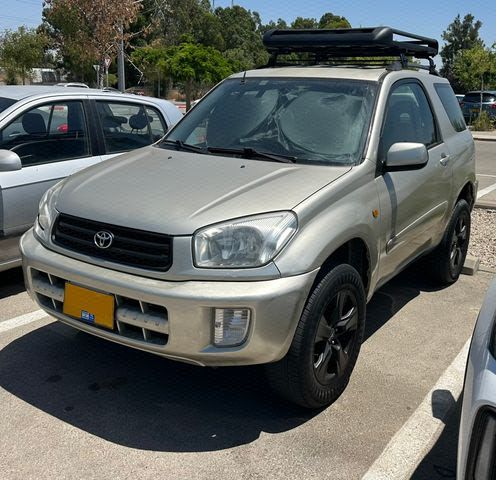 מודעת רכב טויוטה RAV4