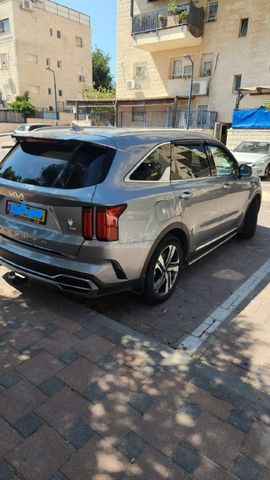 מודעת רכב קיה סורנטו