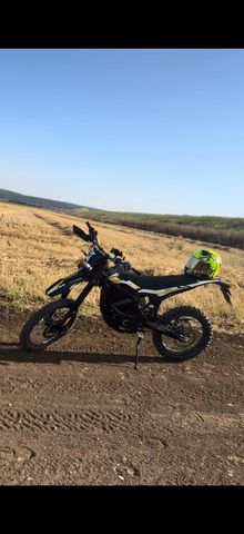 מודעת רכב סורון ULTRA BEE T