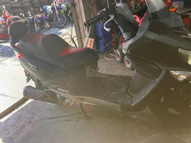מודעת רכב סאן יאנג ג'וי רייד 200