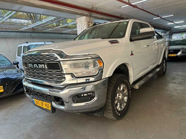 מודעת רכב דודג'
