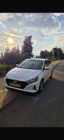 מודעת רכב יונדאי i20