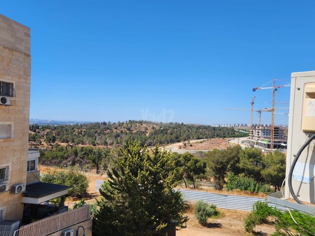 רב ניסים גאון 36