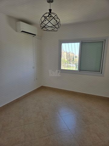 שדרות ירושלים 50