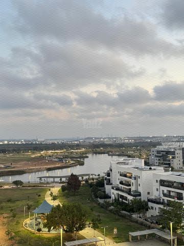 שקמים ואגמים