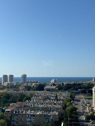קיבוץ גלויות 5