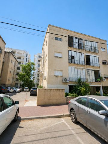 הנרקיסים 